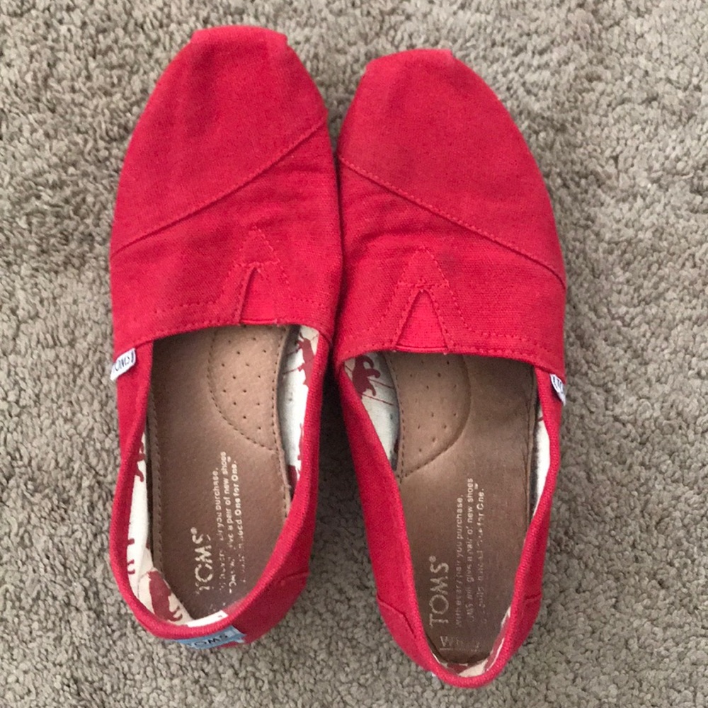 Red Toms